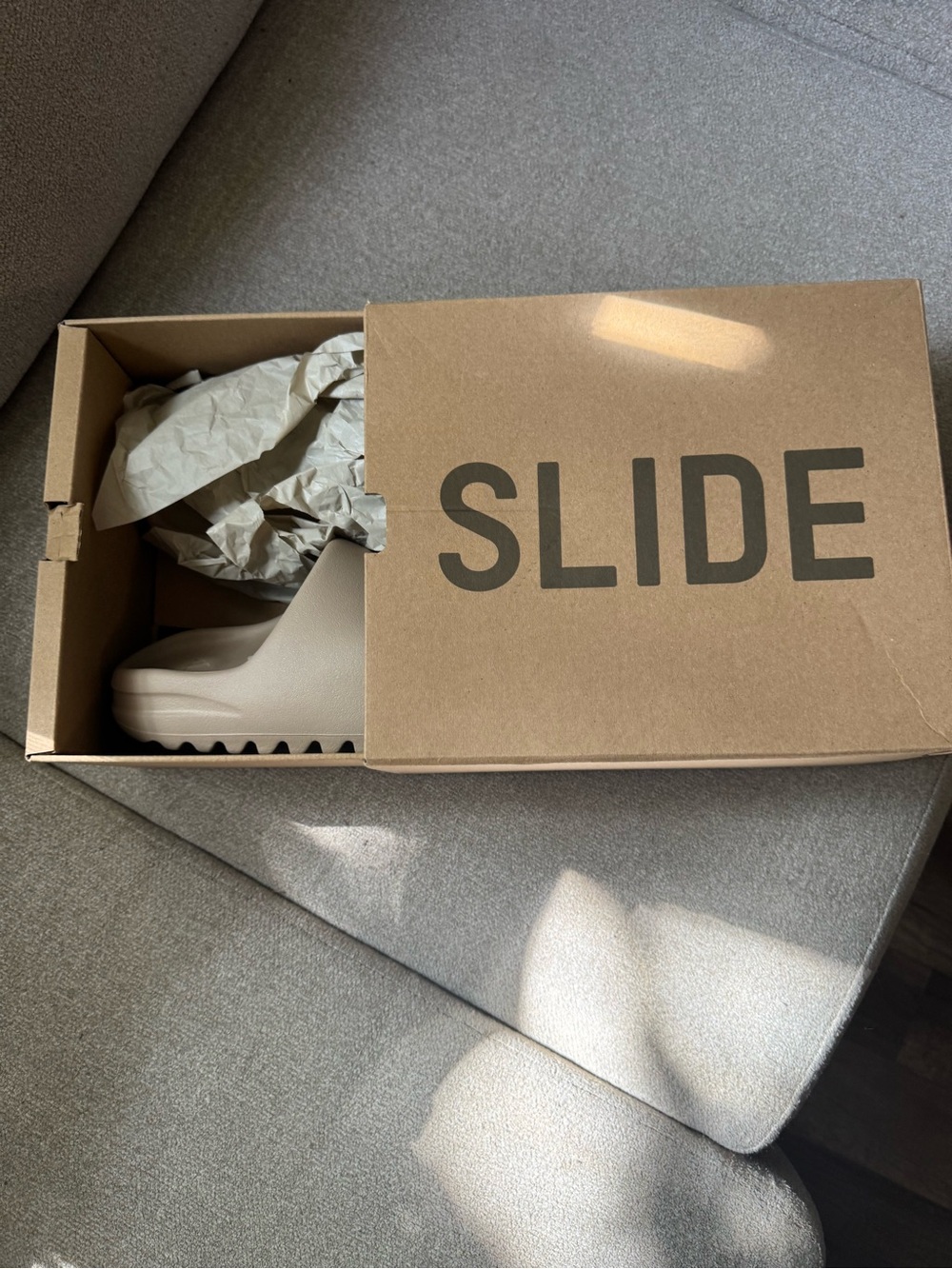 Authentic yezzy slides
